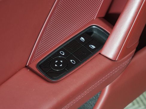 Certified 2020 Porsche 911 Carrera RWD image 21