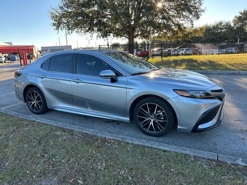 Certified 2024 Toyota Camry SE image 7
