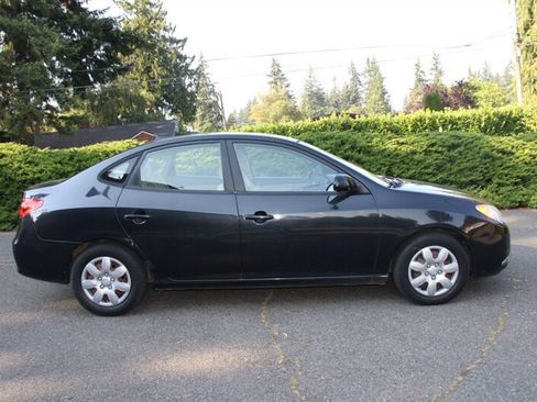Used 2009 Hyundai Elantra GLS w/ Popular Equipment Pkg 2 FWD image 11