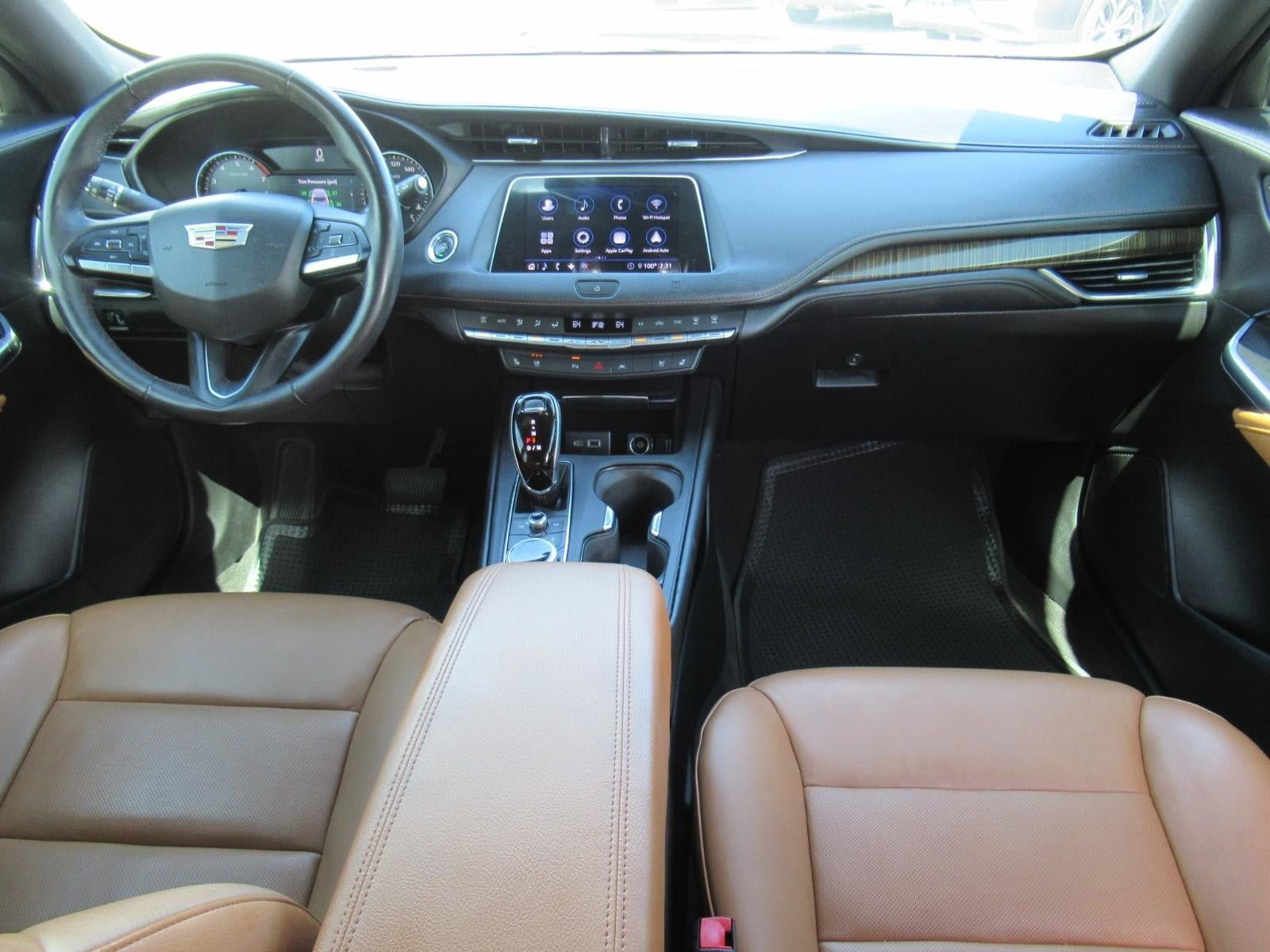 Used 2020 Cadillac XT4 Premium Luxury FWD image 12
