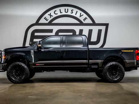 Used 2024 Ford F250 King Ranch w/ Tremor Off-Road Package image 5