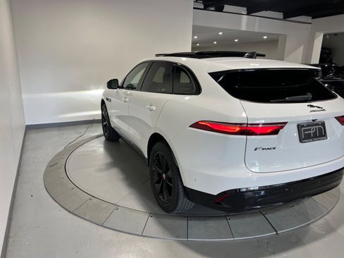 Used 2021 Jaguar F-PACE S image 13