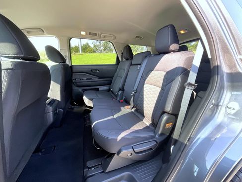 Certified 2024 Nissan Pathfinder S AWD/4WD image 14