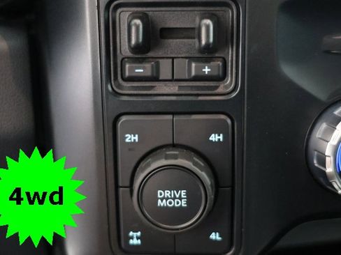 Used 2023 Ford F350 Lariat w/ Lariat Ultimate Package image 28