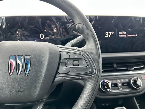 New 2026 Buick Envista Preferred image 19