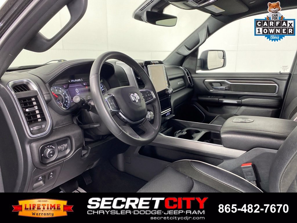 Used 2025 RAM 1500 Laramie AWD/4WD image 11