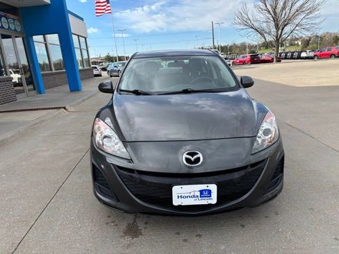 Used 2011 MAZDA MAZDA3 i Touring image 2
