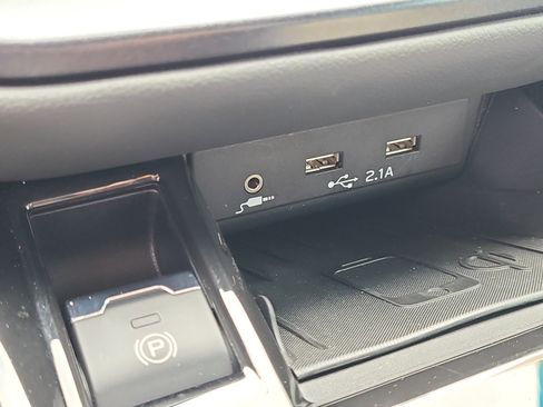 Certified 2022 Subaru Outback Wilderness image 28