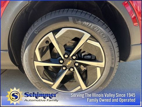 New 2026 Chevrolet Equinox EV LT w/ Comfort Package AWD/4WD image 9