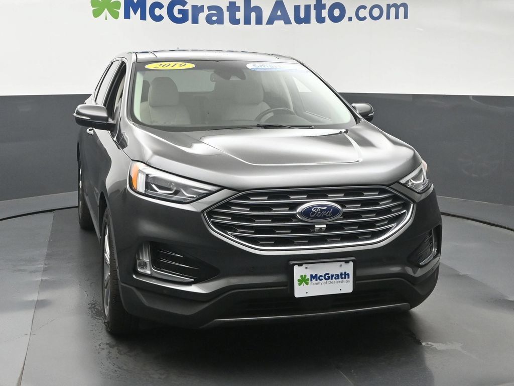 Used 2019 Ford Edge Titanium w/ Equipment Group 301A AWD/4WD image 5