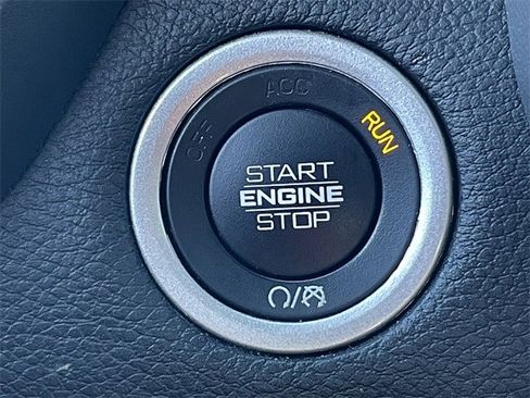 Used 2024 RAM 1500 Laramie image 22