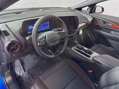 New 2026 Chevrolet Equinox EV RS image 4