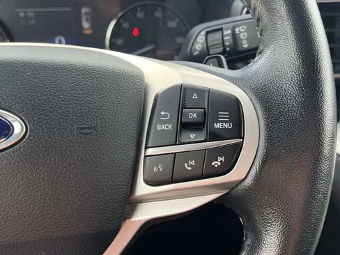 Certified 2020 Ford Explorer XLT w/ Equipment Group 202A AWD/4WD image 28