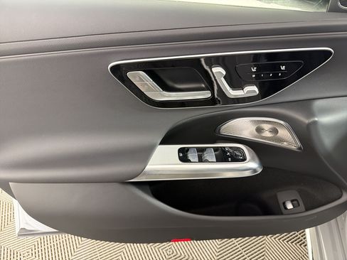 New 2026 Mercedes-Benz E 450 4MATIC Sedan image 13