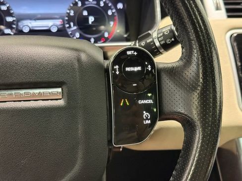Used 2019 Land Rover Range Rover Sport HSE AWD/4WD image 17
