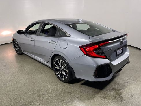 Used 2018 Honda Civic Si image 5