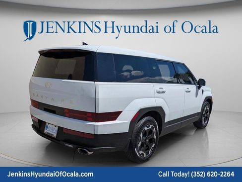 New 2026 Hyundai Santa Fe SE image 3