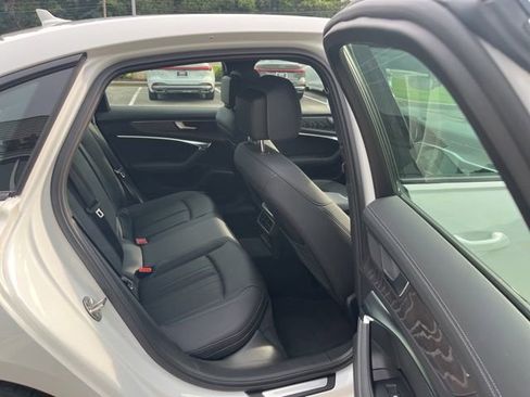 Certified 2025 Audi A6 Premium Plus w/ Premium Plus Package image 37