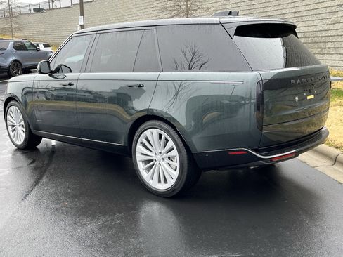 Used 2025 Land Rover Range Rover Long Wheelbase SE image 34