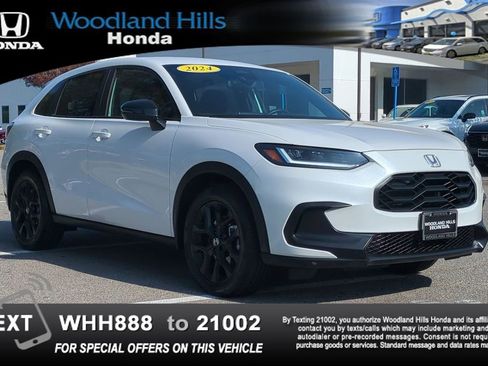 Used 2024 Honda HR-V Sport image 3