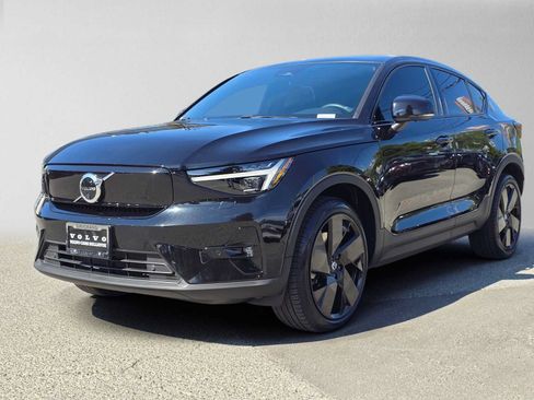 Used 2023 Volvo C40 P8 Recharge Ultimate AWD/4WD image 8