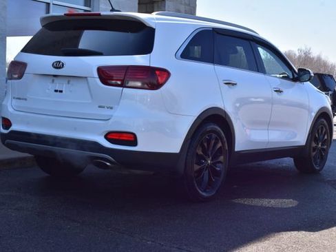 Used 2020 Kia Sorento EX FWD image 14