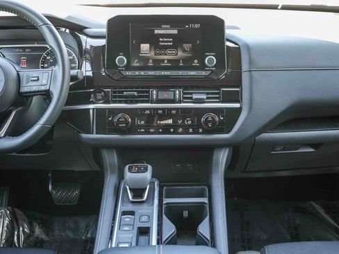 Used 2025 Nissan Pathfinder SV w/ Cargo Package FWD image 15