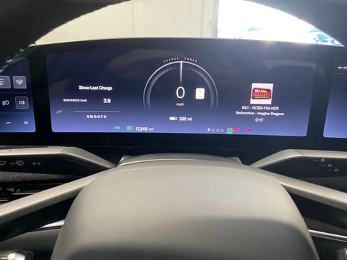 Used 2024 Lucid Air Pure image 13