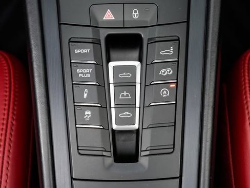 Certified 2015 Porsche 911 Carrera GTS RWD image 18
