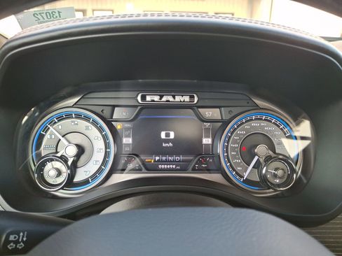 Used 2020 RAM 1500 Limited AWD/4WD image 15