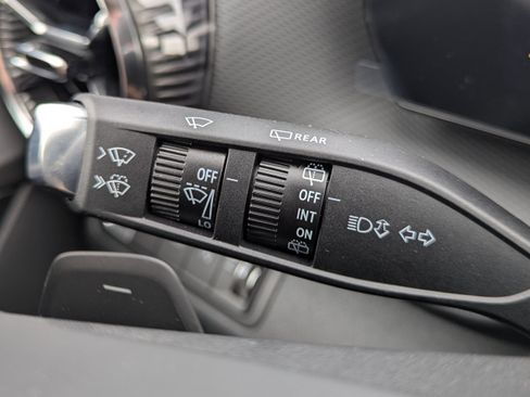 New 2026 Chevrolet Equinox LT w/ Convenience Package II image 20