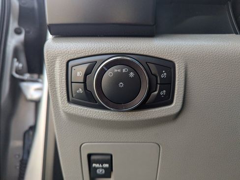 Used 2019 Ford F150 XL w/ Equipment Group 101A Mid AWD/4WD image 16
