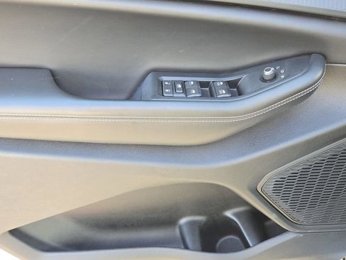 Used 2024 Jeep Grand Cherokee Altitude image 36