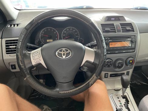 Used 2012 Toyota Corolla LE image 27