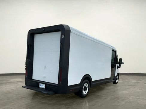 Used 2024 Chevrolet Brightdrop 600 w/ Commercial Equipment Package AWD/4WD image 9