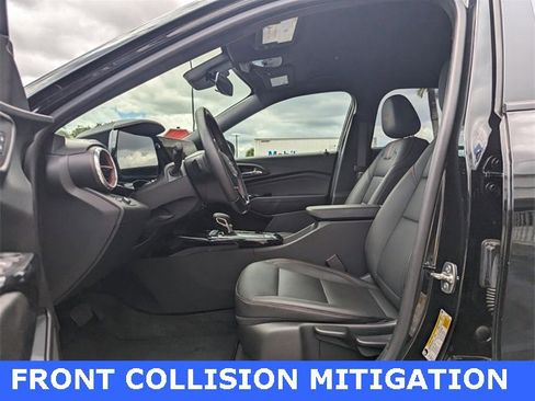 Used 2024 Chevrolet Trax RS w/ Driver Confidence Package image 6