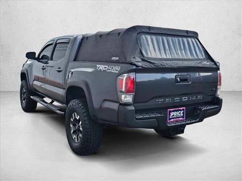 Used 2021 Toyota Tacoma TRD Off-Road AWD/4WD image 3