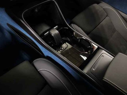 Certified 2023 Volvo XC40 Recharge Ultimate w/ Protection Package Premier image 35