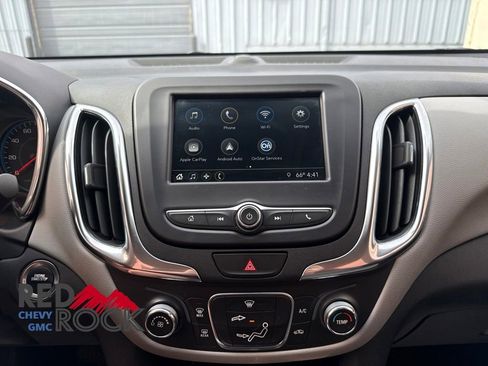 Used 2019 Chevrolet Equinox LS FWD image 21