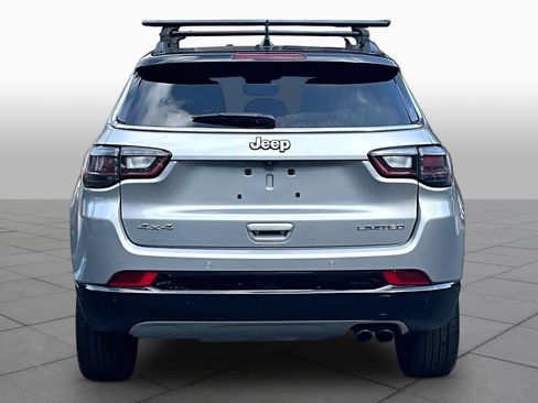 Used 2022 Jeep Compass Limited w/ Elite Group AWD/4WD image 5
