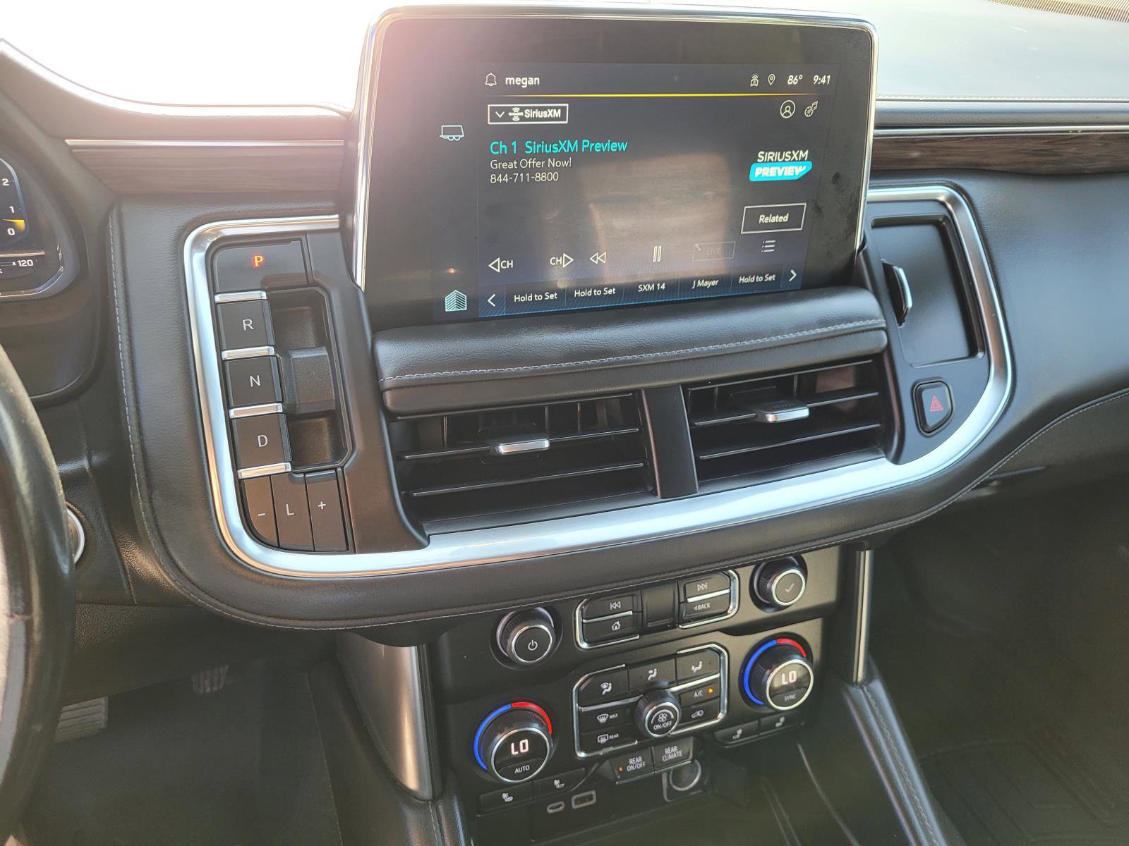 Used 2022 Chevrolet Suburban Z71 AWD/4WD image 25