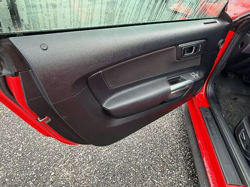 Used 2017 Ford Mustang GT image 11