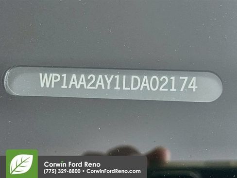 Used 2020 Porsche Cayenne AWD/4WD image 34
