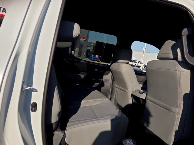 New 2026 Toyota Tundra Limited AWD/4WD image 18
