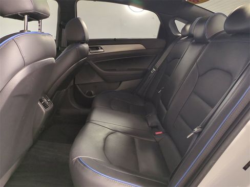 Used 2018 Hyundai Sonata Limited image 14