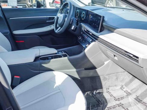 Used 2024 Hyundai Sonata SEL image 15