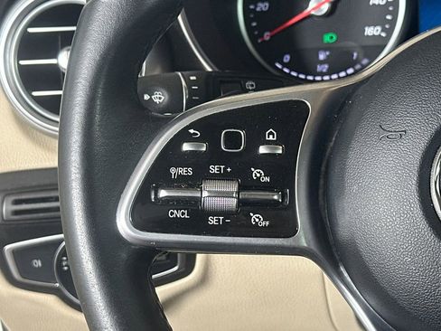 Used 2022 Mercedes-Benz GLC 300 image 27