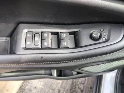 New 2026 Jeep Grand Cherokee Altitude image 23