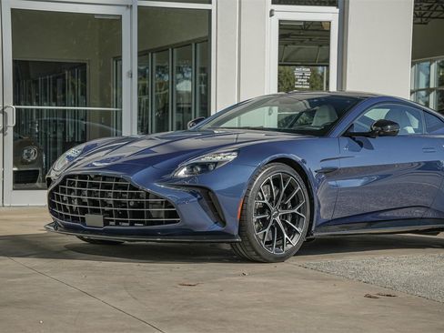 New 2025 Aston Martin V8 Vantage Coupe image 18