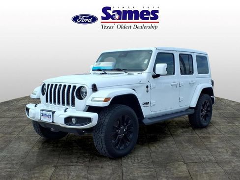Used 2021 Jeep Wrangler Unlimited Sahara AWD/4WD image 7